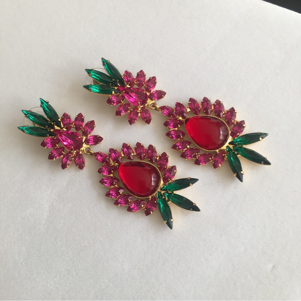 NWOT Rhinestone Earrings - Picture 2 of 6